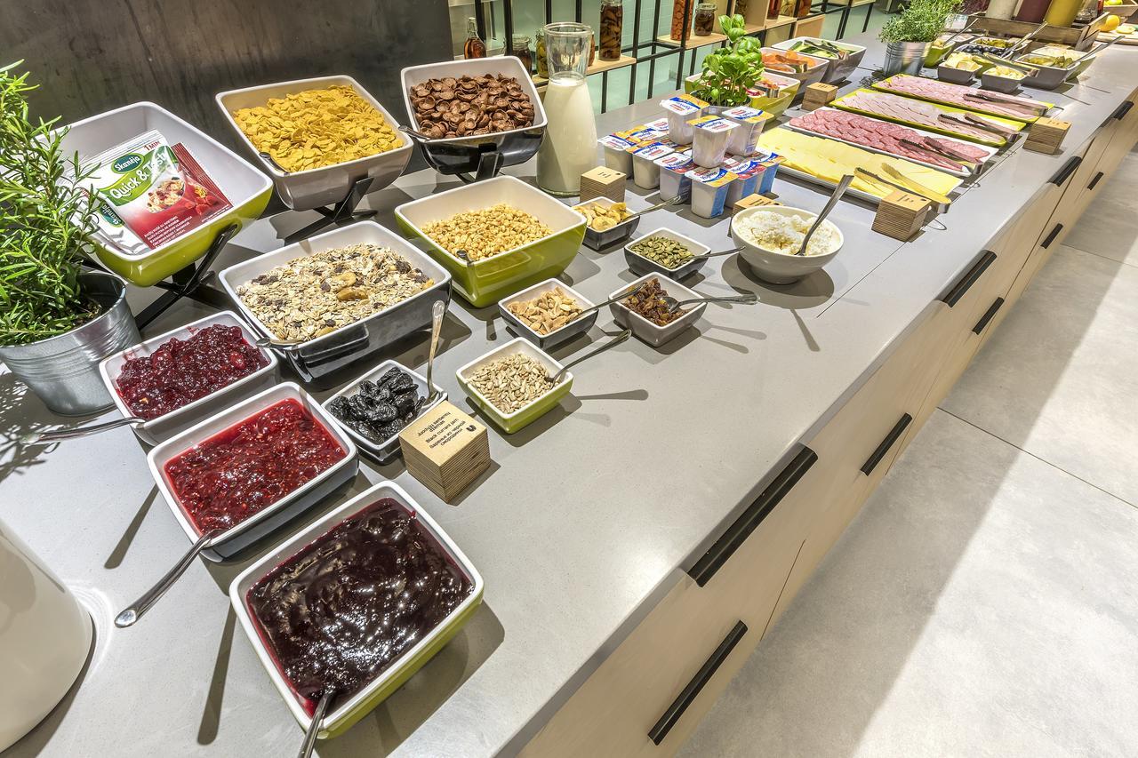 Urbihop Hotel VNO Eksteriør billede